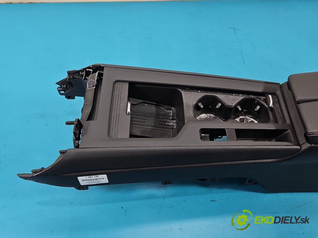 Skoda Superb IV 2023- 2.0 TDI 150 HP automatic 110 kW 1968 cm3 5- operadlo 3J1863074 (Lakťová opierka)