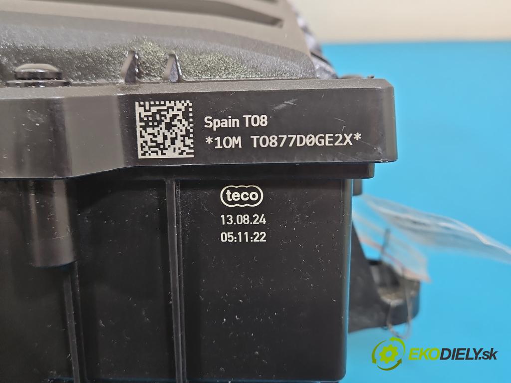 Skoda Superb IV 2023- 2.0 TDI 150 HP automatic 110 kW 1968 cm3 5- obal filtra vzduchu 5QF129601H (Obal vzduchového filtra)