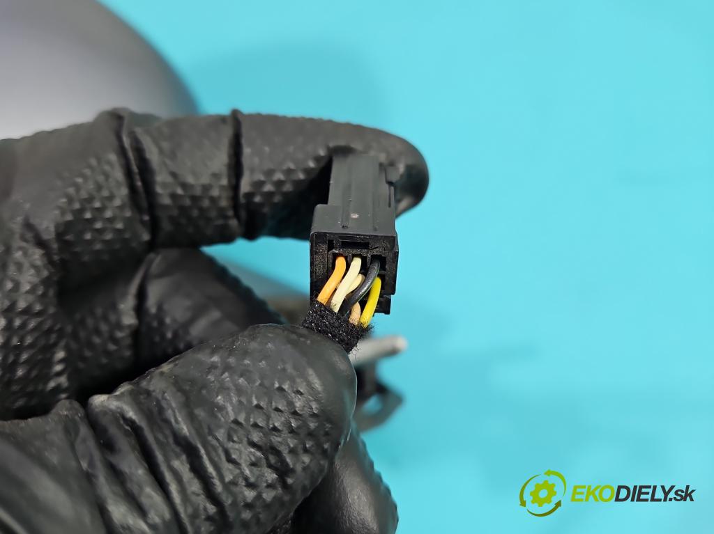 Citroen C5 II 2008-2017 2.0 hdi 136 HP manual 100 kW 1997 cm3 4- zrkadlo ľavé  (Kľučka dverí ostatné)