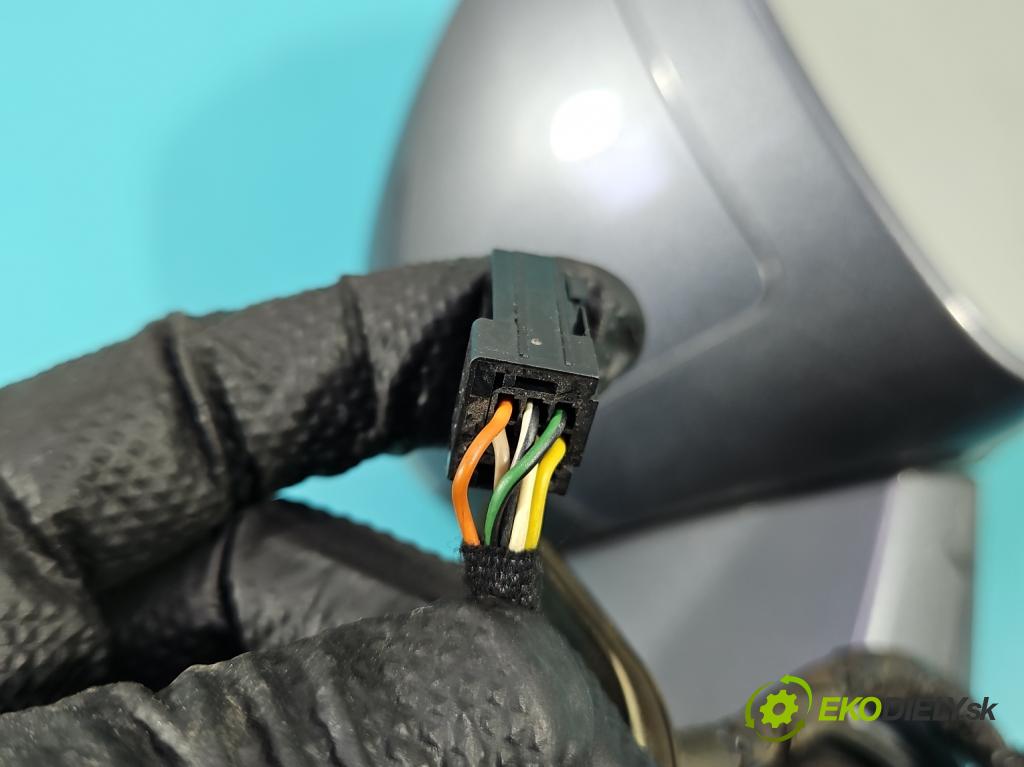 Citroen C5 II 2008-2017 2.0 hdi 136 HP manual 100 kW 1997 cm3 4- zrkadlo pravé  (Kľučka dverí ostatné)