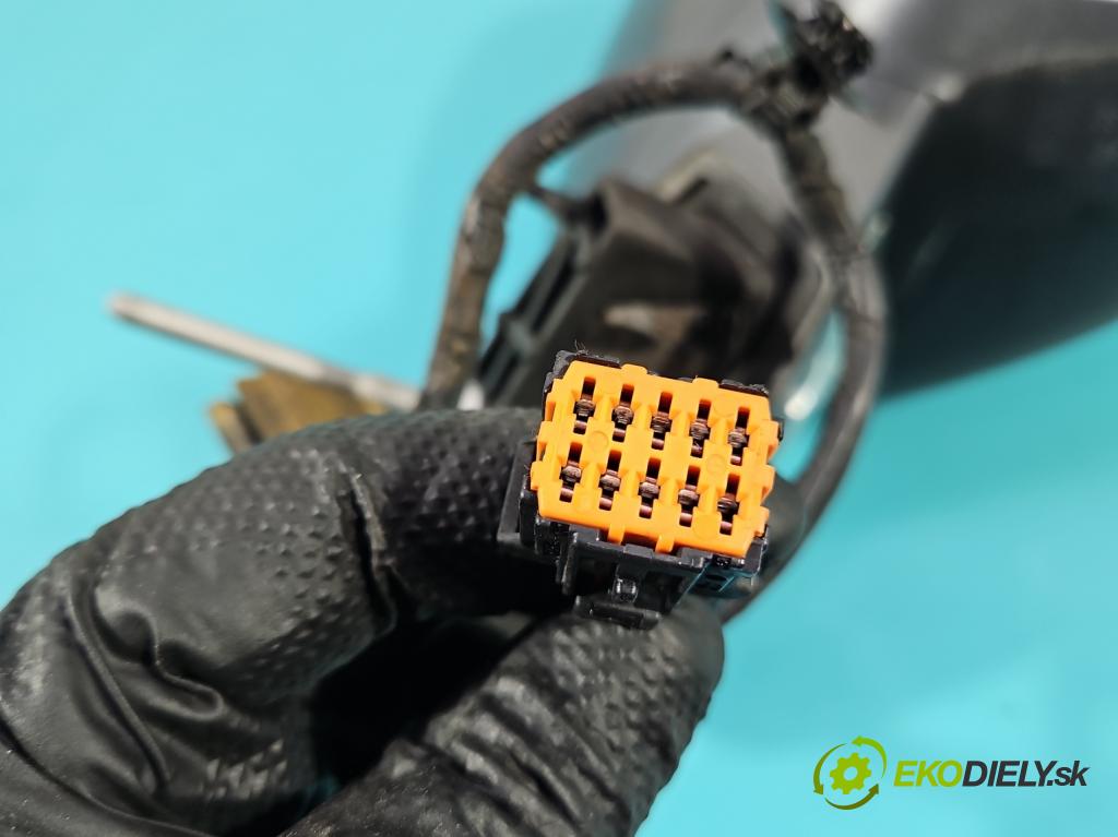 Citroen C5 II 2008-2017 2.0 hdi 136 HP manual 100 kW 1997 cm3 4- zrkadlo pravé  (Kľučka dverí ostatné)