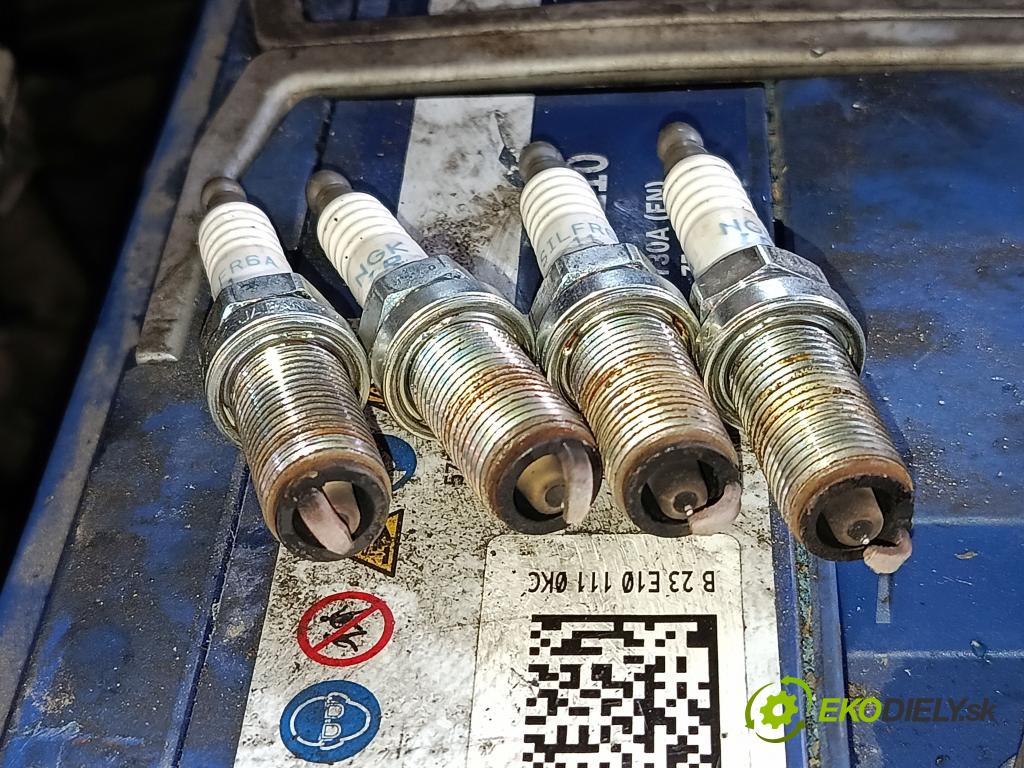 Suzuki SX4 I 2006-2014 1.6 16V M16A 120 HP manual 88 kW 1586 cm3 5- motor benzín: M16A