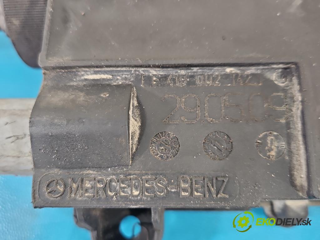 Mercedes S W221 2005-2013 3.5 V6 272 HP automatic 200 kW 3498 cm3 4- Brzda manuál: elektrický: A2214302849 (Ručná brzda)