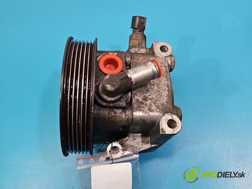 Ford Focus Mk2 2004-2011 1.6 16V 101 HP manual 74 kW 1596 cm3 5- čerpadlo posilovač 4M51-3A696-AD (Servočerpadlo)