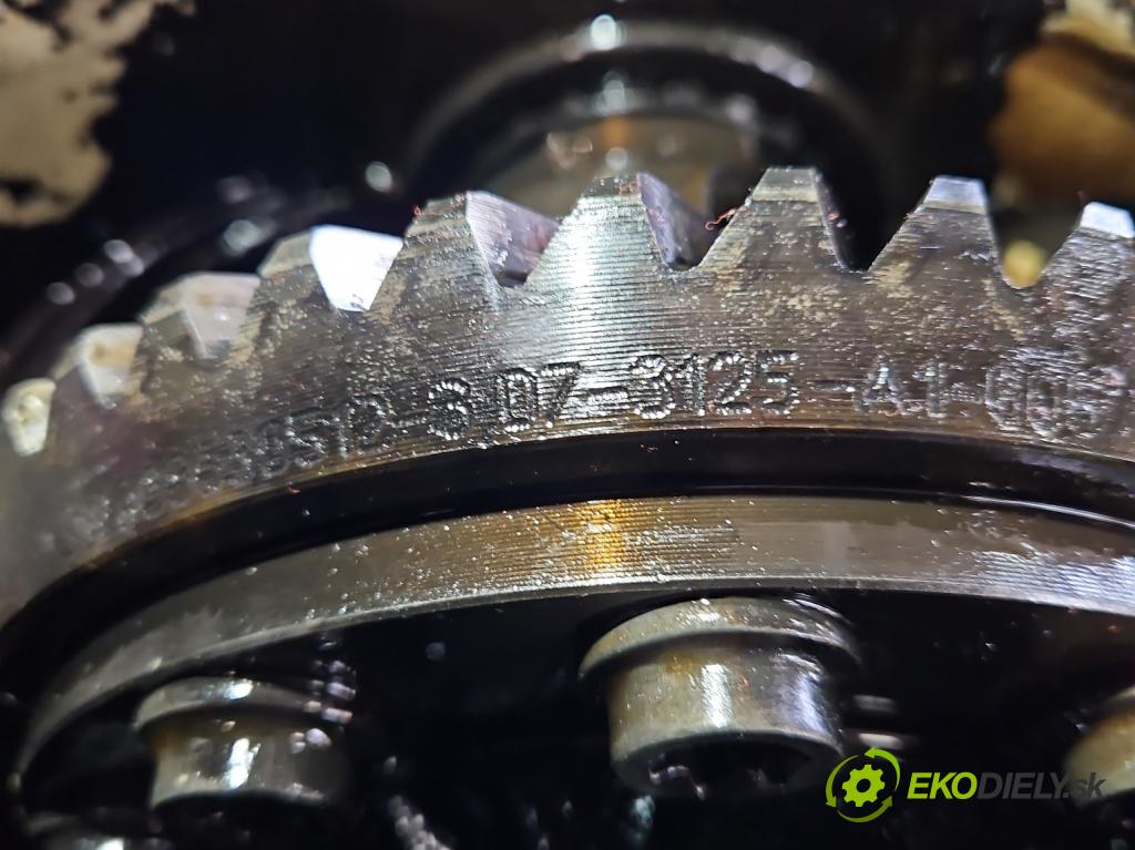 Mercedes S W221 2005-2013 3.5 V6 272 HP automatic 200 kW 3498 cm3 4- Most: zadní: