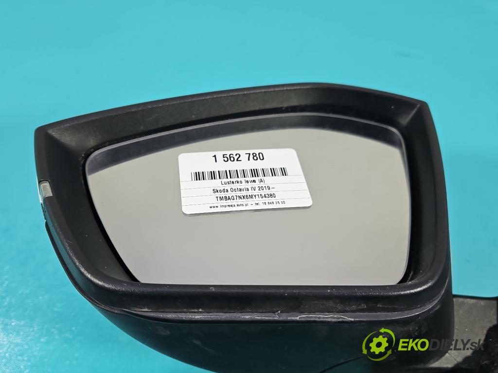 Skoda Octavia IV 2019- 2.0 TDI 116 HP manual 85 kW 1968 cm3 5- zrkadlo ľavé 5E4857407 (Kľučka dverí ostatné)