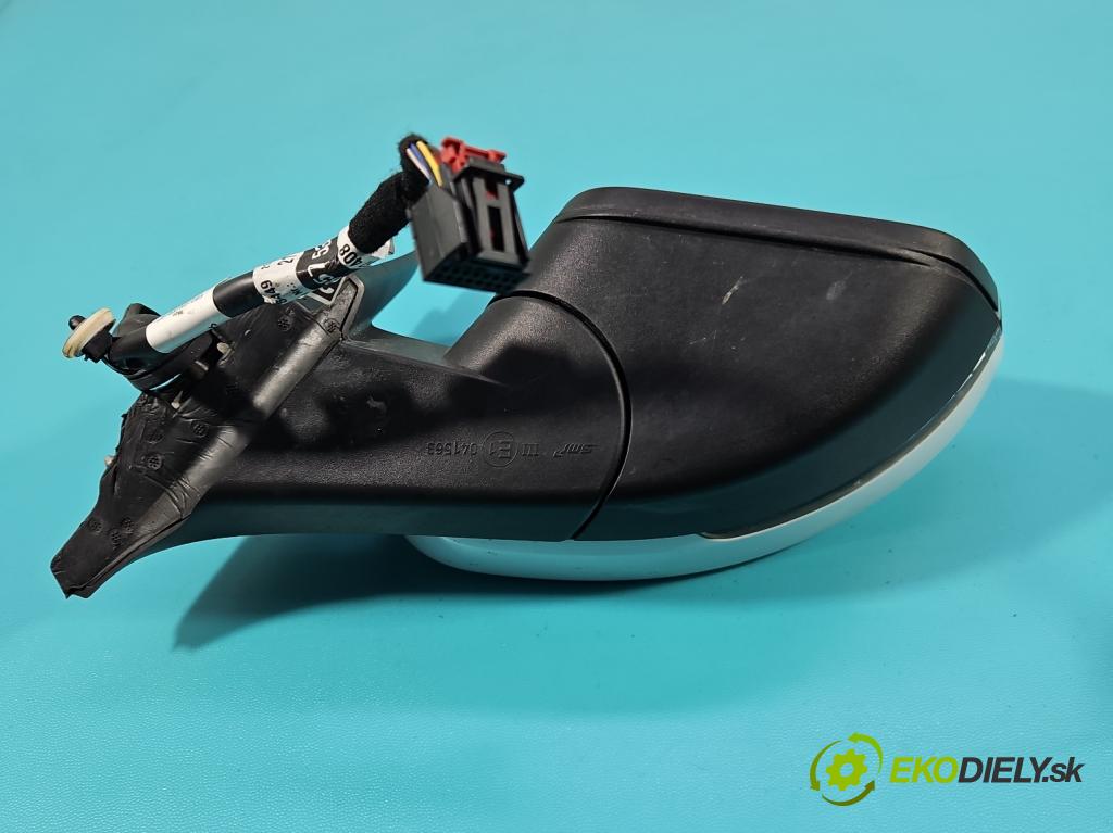 Skoda Octavia IV 2019- 2.0 TDI 116 HP manual 85 kW 1968 cm3 5- zrkadlo pravé 5E3857538 (Kľučka dverí ostatné)