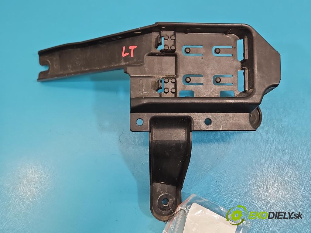 Skoda Superb IV 2023- 2.0 TDI 150 HP automatic 110 kW 1968 cm3 5- Upevnenie: 3P0907455