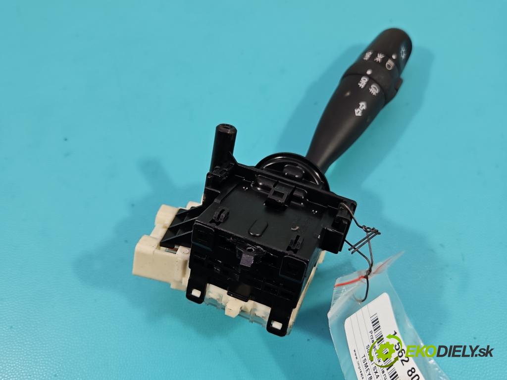 Suzuki SX4 I 2006-2014 1.6 16V 120 HP manual 88 kW 1586 cm3 5- prepínač smeroviek 173744 (Prepínacie páčky pod volantom)