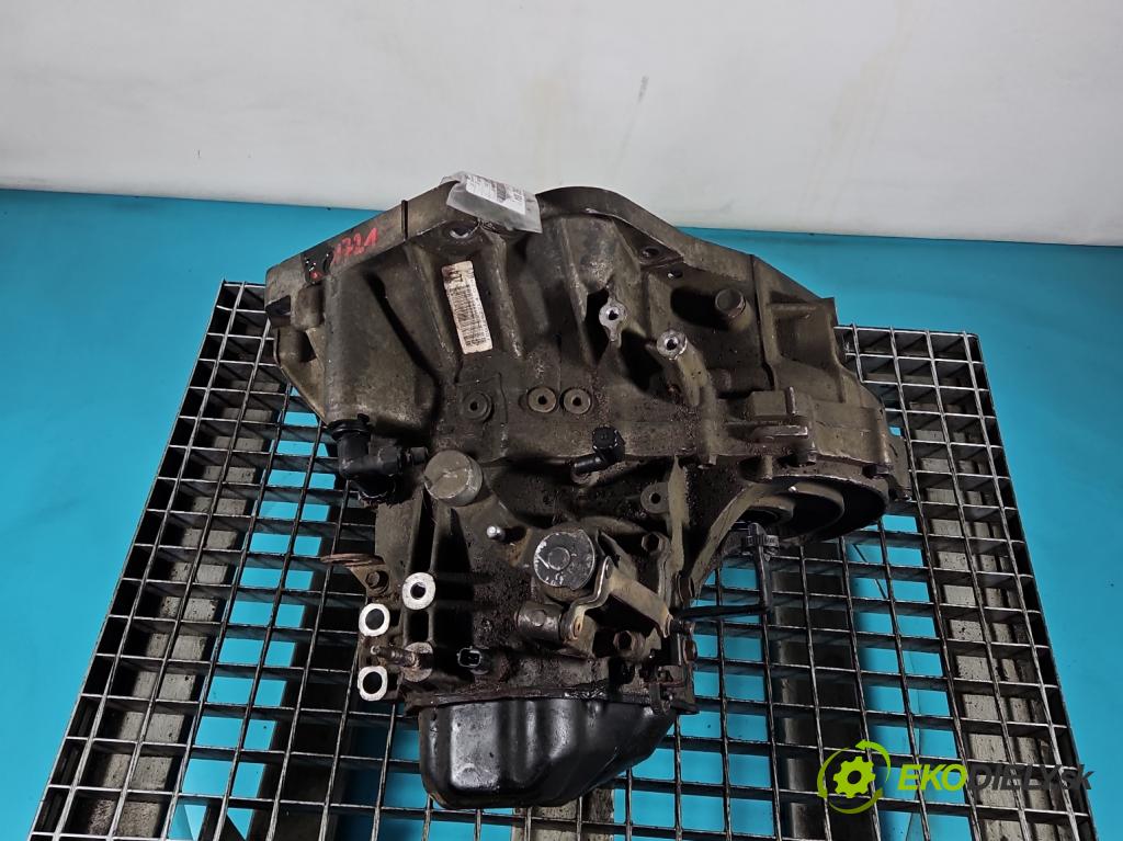 Suzuki SX4 I 2006-2014 1.6 16V 120 HP manual 88 kW 1586 cm3 5- prevodovka stupeň,rýchlosť manual ZL4