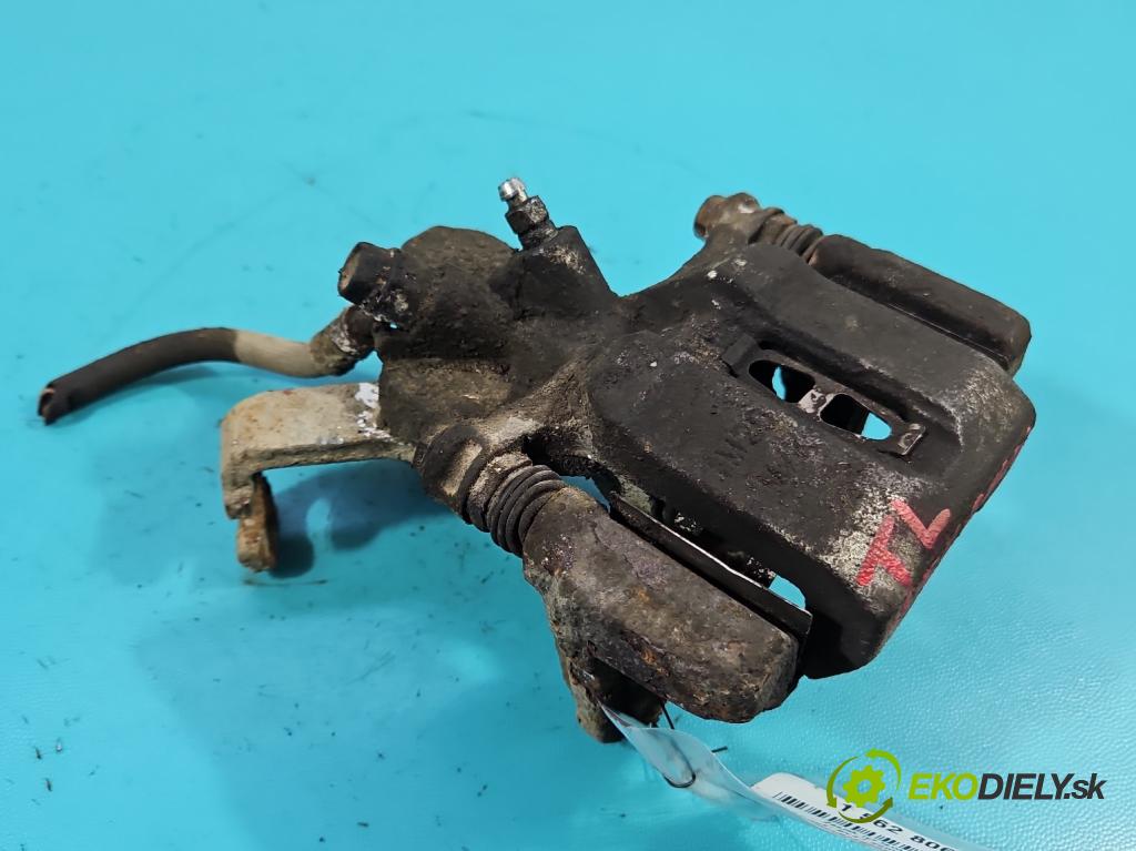 Suzuki SX4 I 2006-2014 1.6 16V M16A 120 HP manual 88 kW 1586 cm3 5- brzdič zadné ľavý  (Kľučka dverí ostatné)