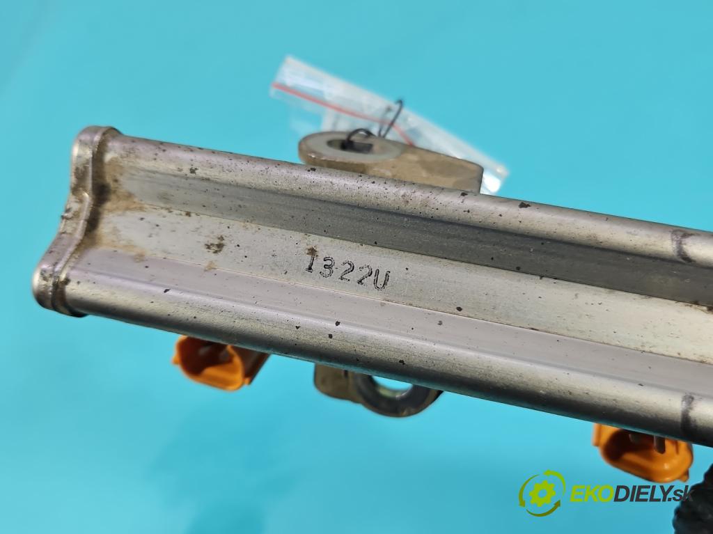 Suzuki SX4 I 2006-2014 1.6 16V 120 HP manual 88 kW 1586 cm3 5- vstrek 297500-1480 (Vstrekovač paliva)