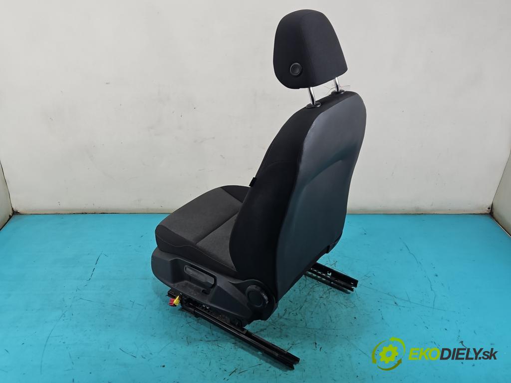 Vw Golf VII 2012-2020 1.2 TSI 86 hp manual 63 kW 1197 cm3 5- Sedadlo levý  (Sedadlo)