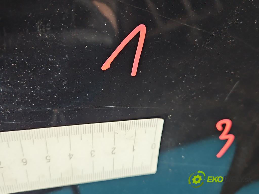 Mercedes S W221 2005-2013 3.5 V6 272 HP automatic 200 kW 3498 cm3 4- blatník predné pravý  (Kľučka dverí ostatné)