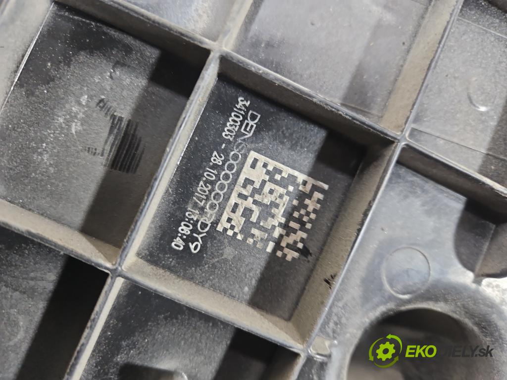 Mercedes E W213 2016-2023 2.0 CDI 194KM: automatic 143 kW 1950 cm3 4- Nádrž: AdBlue: A213470930