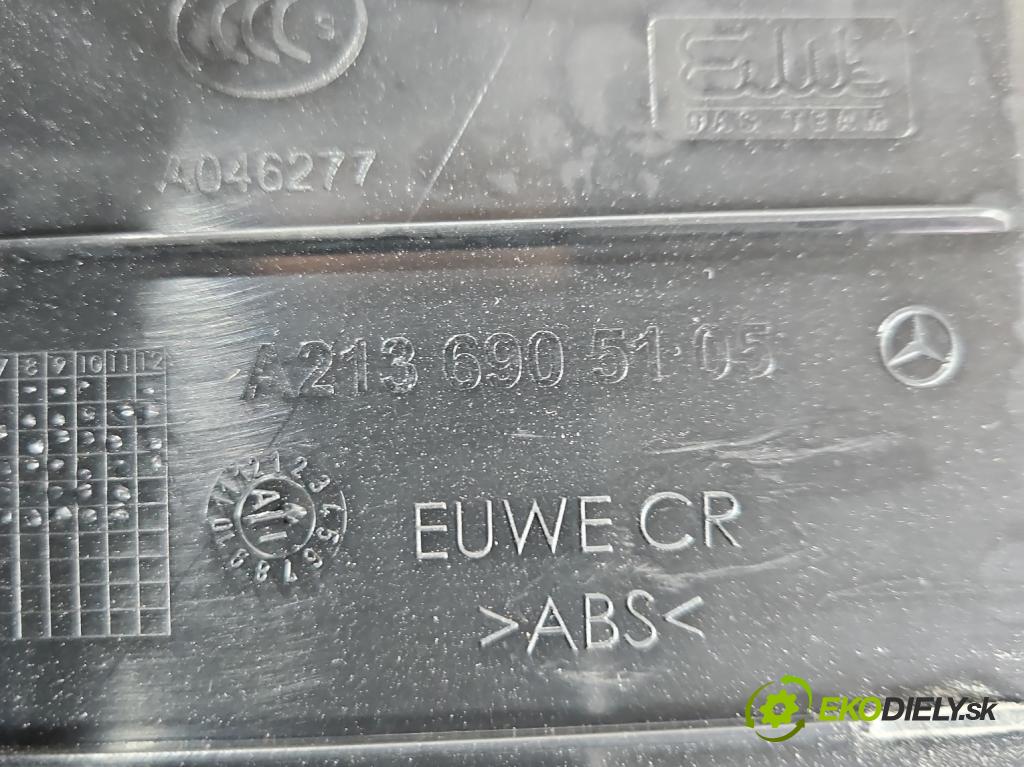 Mercedes E W213 2016-2023 2.0 CDI 194KM automatic 143 kW 1950 cm3 4- kryt plastová A2136905105