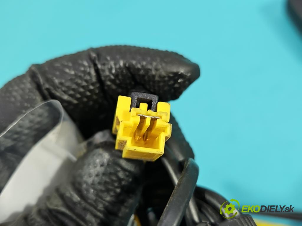 Mercedes S W221 2005-2013 3.5 V6 272 HP automatic 200 kW 3498 cm3 4- pas bezpečnosť: predné ľavý A2218601369