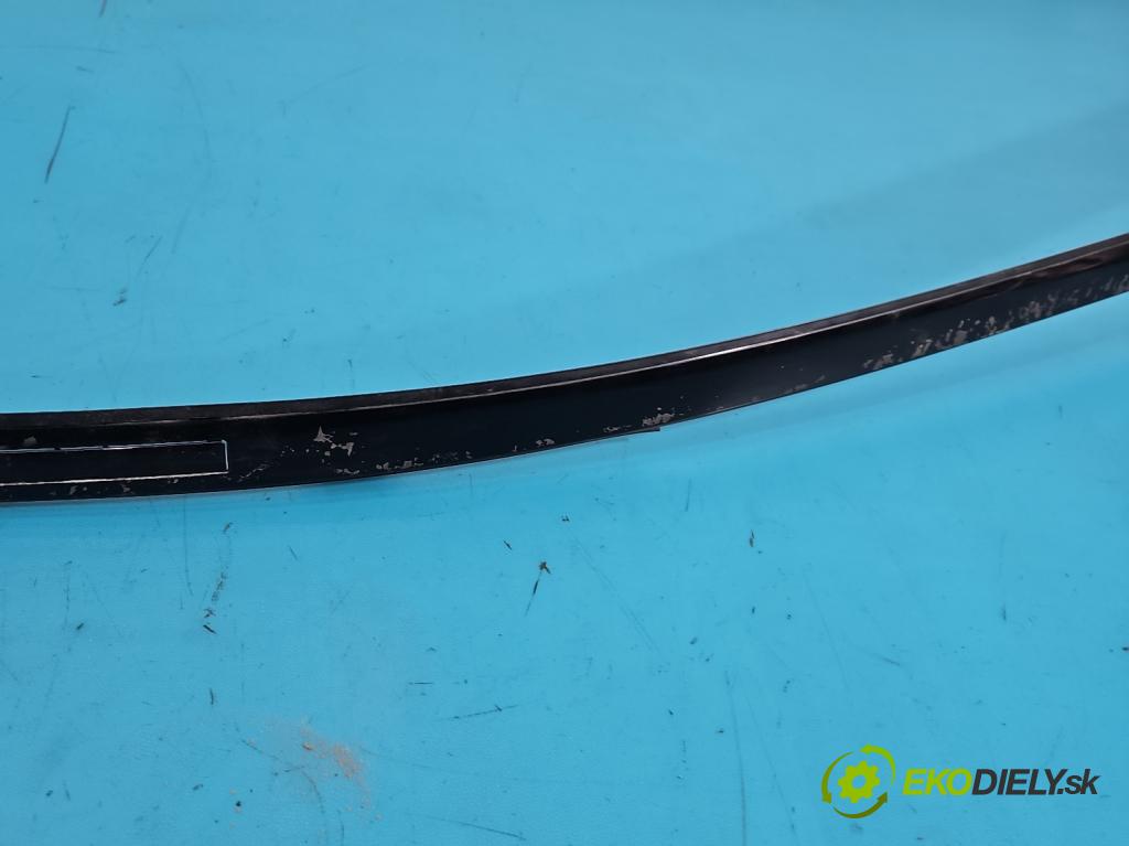 Mercedes E W213 2016-2023 2.0 CDI 194KM automatic 143 kW 1950 cm3 4- lišta střecha: levé A2136900182