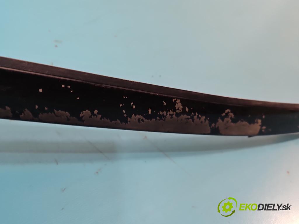 Mercedes E W213 2016-2023 2.0 CDI 194KM automatic 143 kW 1950 cm3 4- lišta střecha: pravé A2136900282