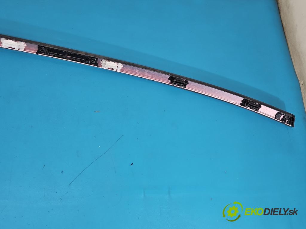 Mercedes E W213 2016-2023 2.0 CDI 194KM automatic 143 kW 1950 cm3 4- lišta střecha: pravé A2136900282