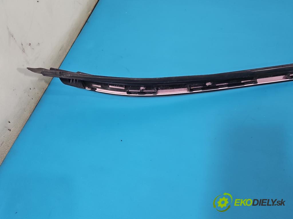 Mercedes E W213 2016-2023 2.0 CDI 194KM automatic 143 kW 1950 cm3 4- lišta střecha: pravé A2136900282