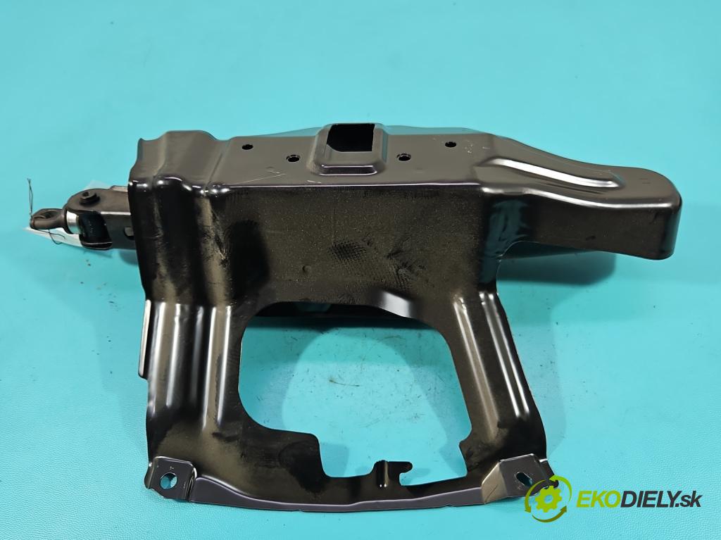 Toyota Rav4 IV 2013-2018 2.0 D4D 124 hp manual 91 kW 1998 cm3 5- mechanismus stahování automobilový