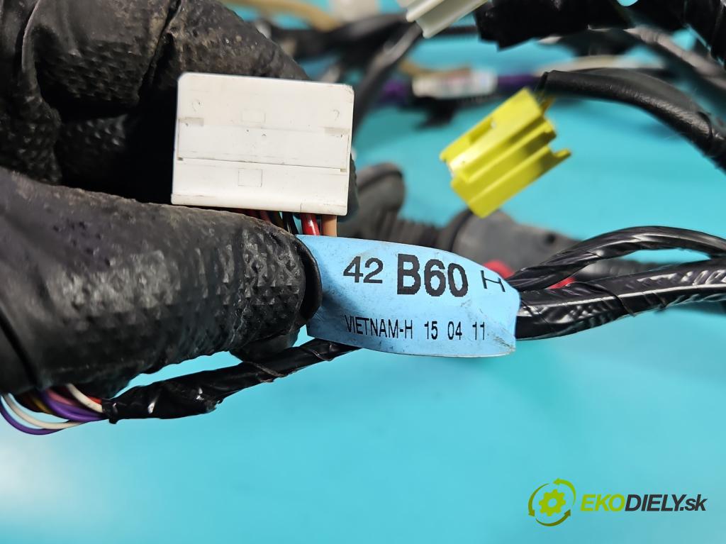 Toyota Rav4 IV 2013-2018 2.0 D4D 124 hp manual 91 kW 1998 cm3 5- Balíček: dveře přední vlevo AB152-42B00-B20