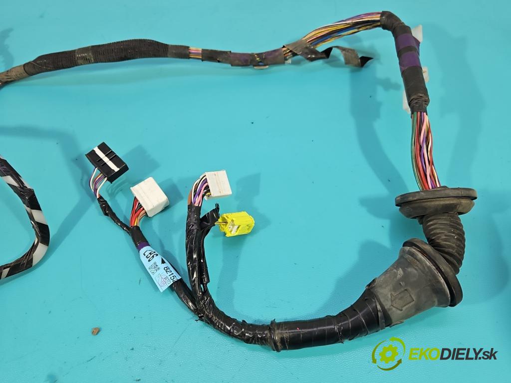 Toyota Rav4 IV 2013-2018 2.0 D4D 124 hp manual 91 kW 1998 cm3 5- Balíček: dveře přední vlevo AB152-42B00-B20