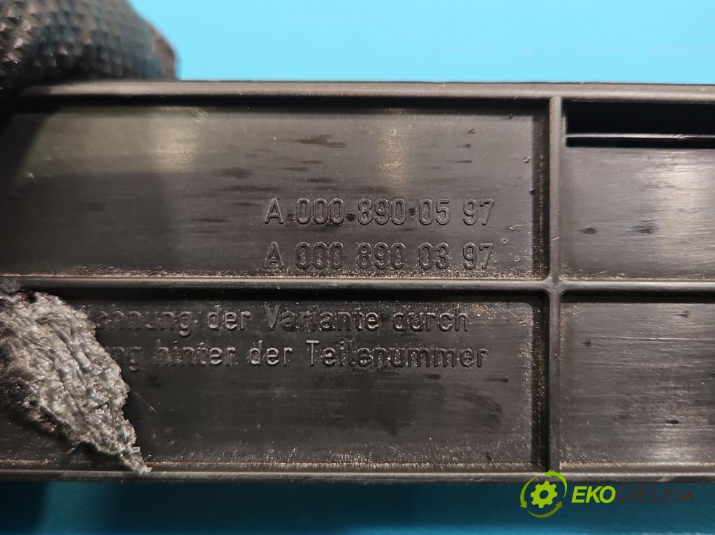 Mercedes E W213 2016-2023 2.0 CDI 194KM: automatic 143 kW 1950 cm3 4- Trojuholník: upozornujuci A0008900597