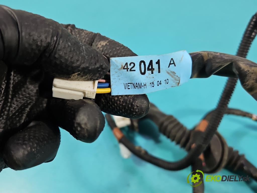 Toyota Rav4 IV 2013-2018 2.0 D4D 124hp manual 91 kW 1998 cm3 5- Zväzok: dvere zadné vľavo: 82154-42041