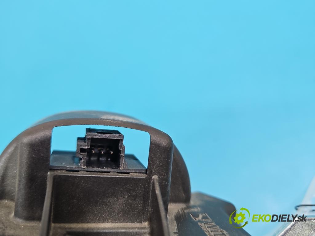 Mercedes E W213 2016-2023 2.0 CDI 194KM: automatic 143 kW 1950 cm3 4- zámok zadné ľavý