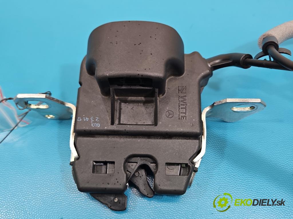 Mercedes E W213 2016-2023 2.0 CDI 194KM: automatic 143 kW 1950 cm3 4- zámok zadné pravý