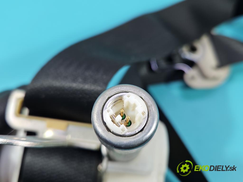 Toyota Rav4 IV 2013-2018 2.0 D4D 124hp manual 91 kW 1998 cm3 5- pas bezpečnosť: predné pravý 7T3880-P