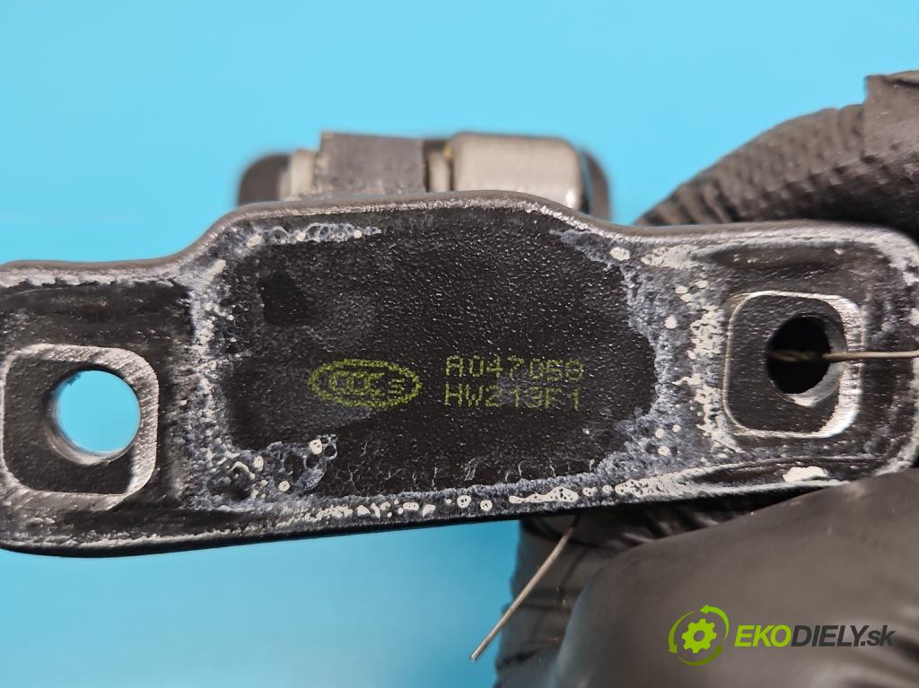 Mercedes E W213 2016-2023 2.0 CDI 194KM automatic 143 kW 1950 cm3 4- Závěs: dveře zadní pravý