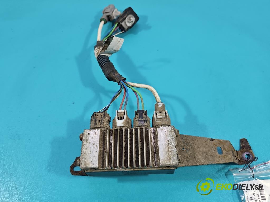 Toyota Rav4 IV 2013-2018 2.0 D4D 124hp manual 91 kW 1998 cm3 5- riadiaca jednotka ostatné 28551-30010