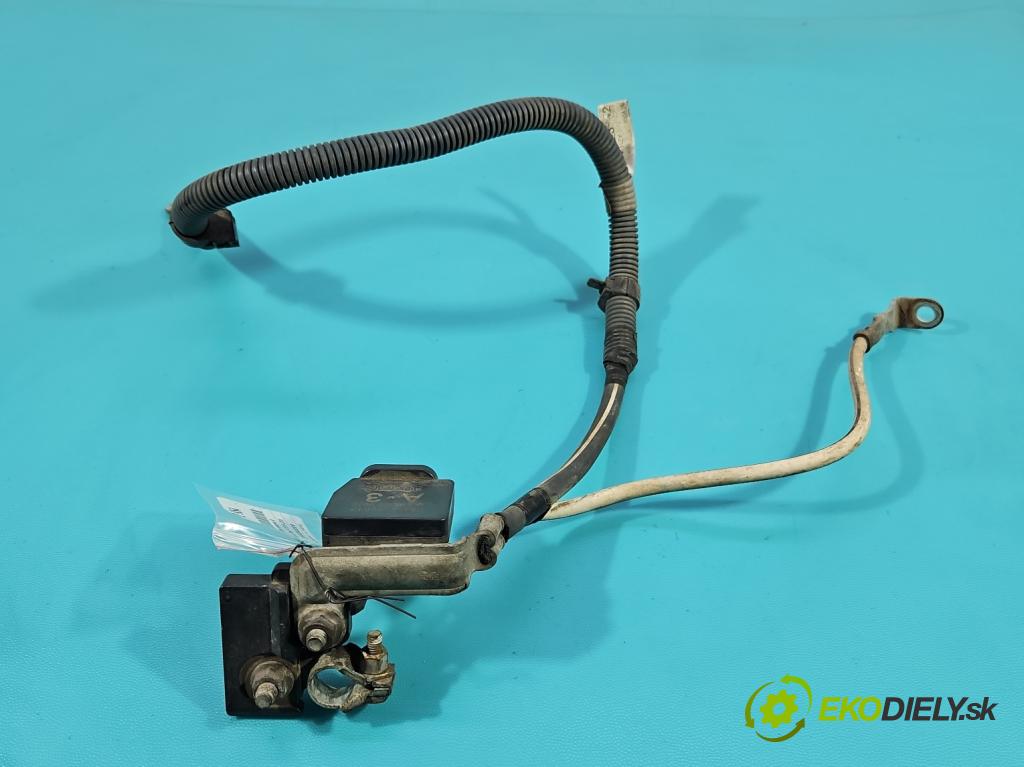 Toyota Rav4 IV 2013-2018 2.0 D4D 124 hp manual 91 kW 1998 cm3 5- kontakt mínus: 28850-26012