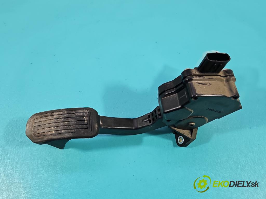 Toyota Rav4 IV 2013-2018 2.0 D4D 124 hp manual 91 kW 1998 cm3 5- pedal plyn: potenciometr: 78110-42040