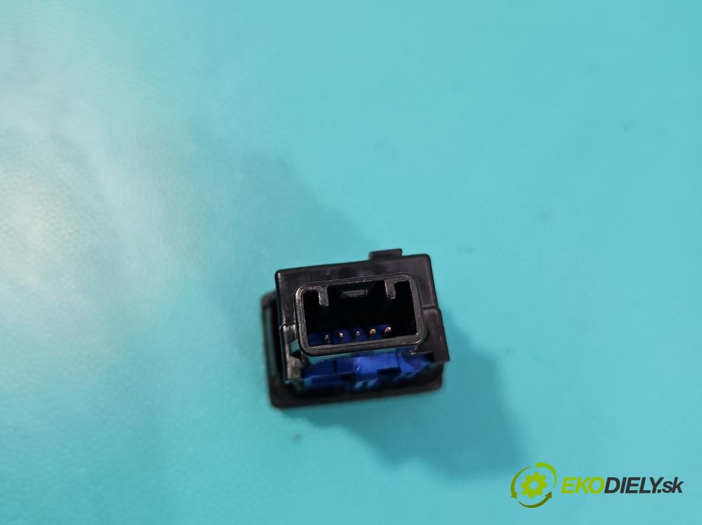 Toyota Rav4 IV 2013-2018 2.0 D4D 124hp manual 91 kW 1998 cm3 5- prepínač ostatné 15B116