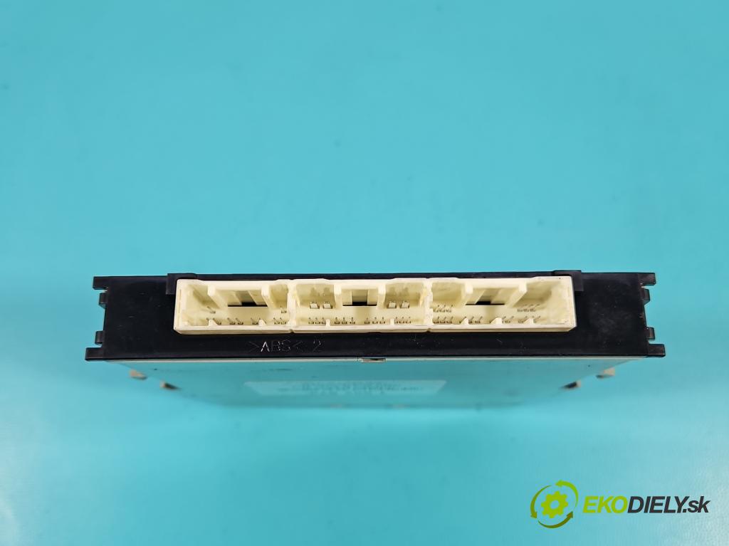 Toyota Rav4 IV 2013-2018 2.0 D4D 124hp manual 91 kW 1998 cm3 5- riadiaca jednotka ostatné 89990-42071