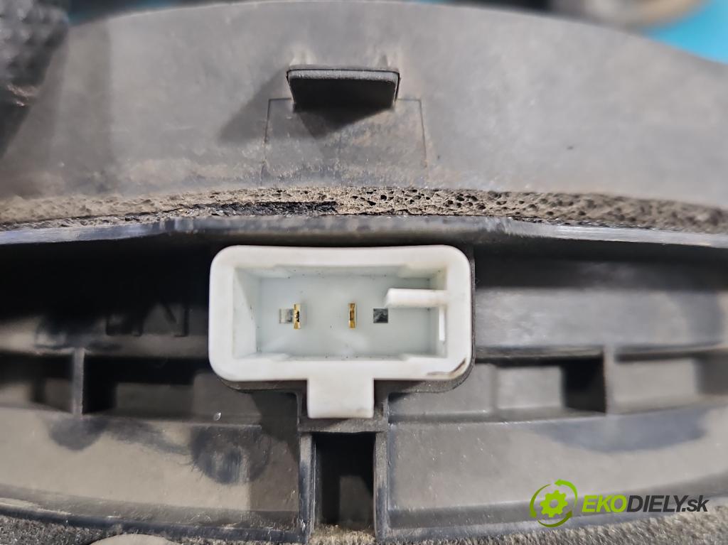 Toyota Rav4 IV 2013-2018 2.0 D4D 124hp manual 91 kW 1998 cm3 5- reproduktory komplet 86160-52330