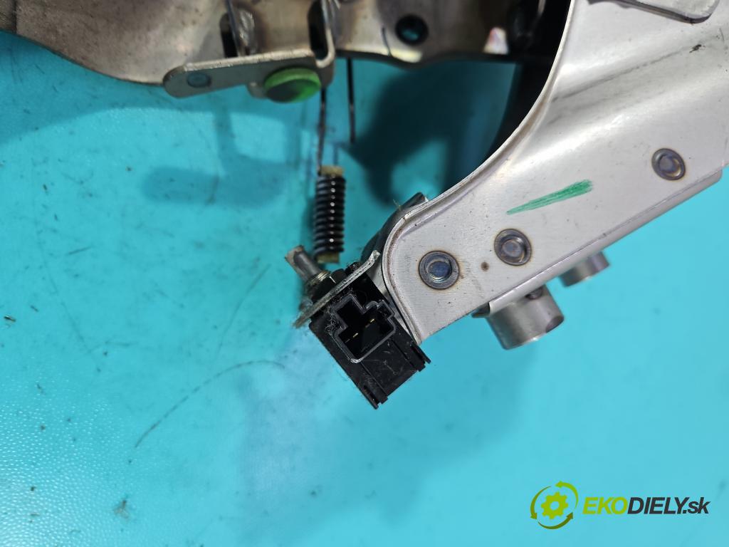 Toyota Rav4 IV 2013-2018 2.0 D4D 124hp manual 91 kW 1998 cm3 5- pedále ostatné