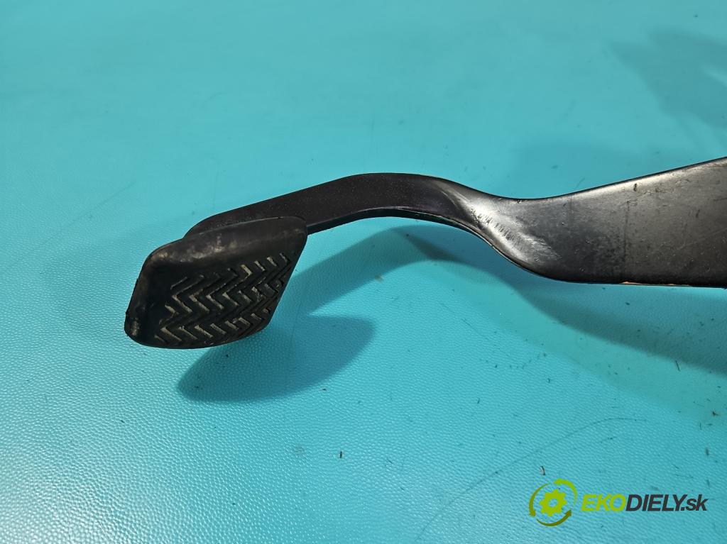 Toyota Rav4 IV 2013-2018 2.0 D4D 124hp manual 91 kW 1998 cm3 5- pedále ostatné