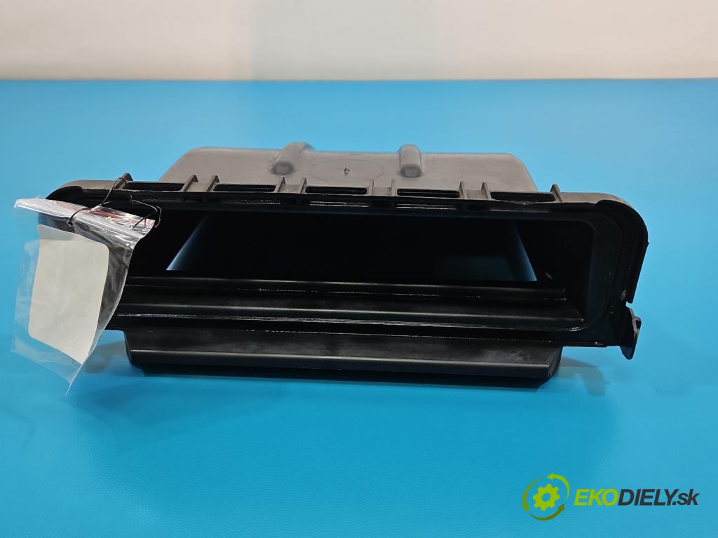 Mercedes E W213 2016-2023 2.0 CDI 194KM automatic 143 kW 1950 cm3 4- Vstup: vzduchu A2138307400