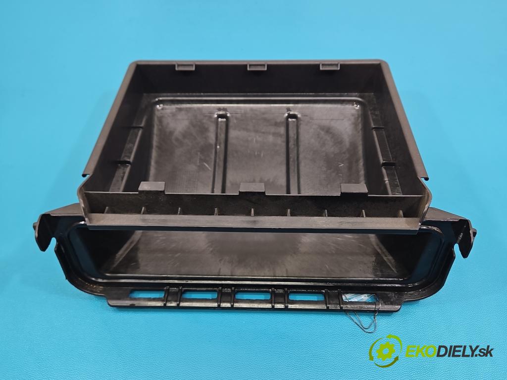 Mercedes E W213 2016-2023 2.0 CDI 194KM automatic 143 kW 1950 cm3 4- Vstup: vzduchu A2138307400