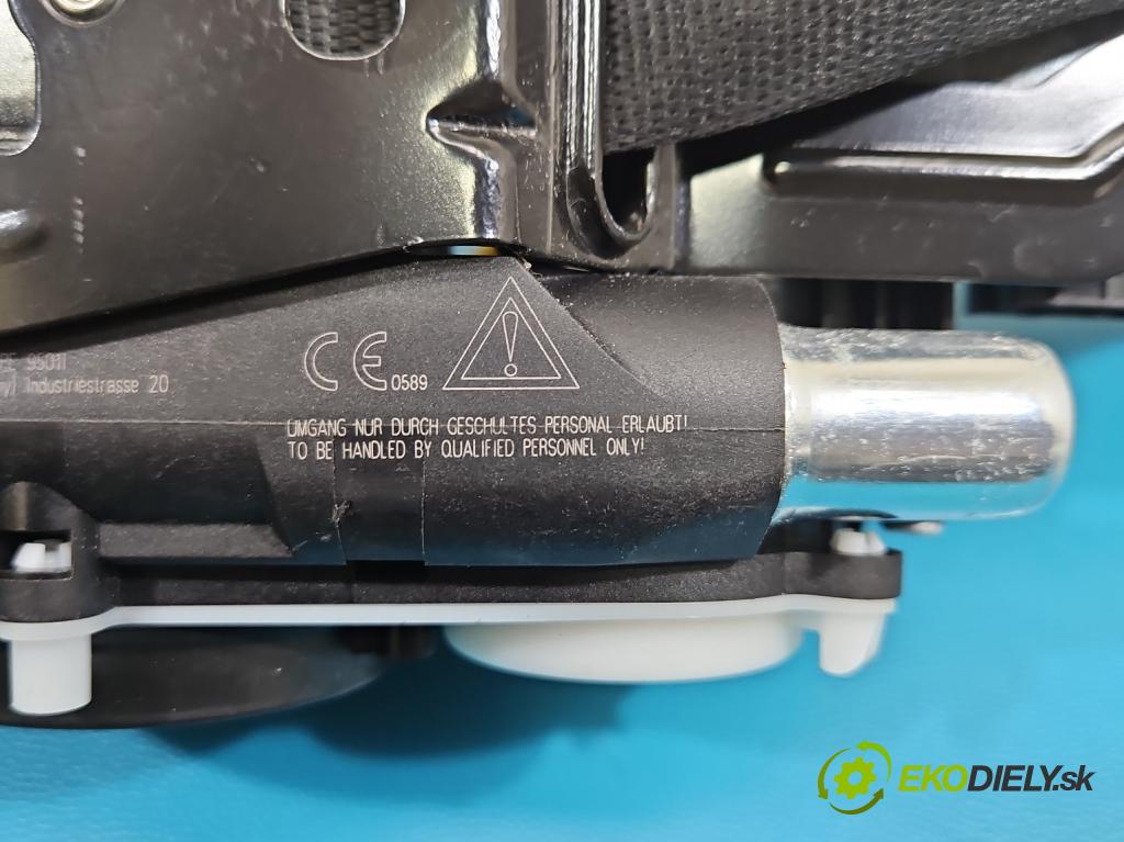 Mercedes E W213 2016-2023 2.0 CDI 194KM: automatic 143 kW 1950 cm3 4- pas bezpečnosť: predné pravý A2138600701