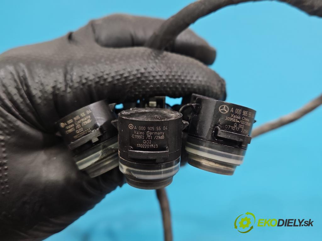 Mercedes E W213 2016-2023 2.0 CDI 194KM automatic 143 kW 1950 cm3 4- Balíček: nárazníku zadní A2135406403Q3