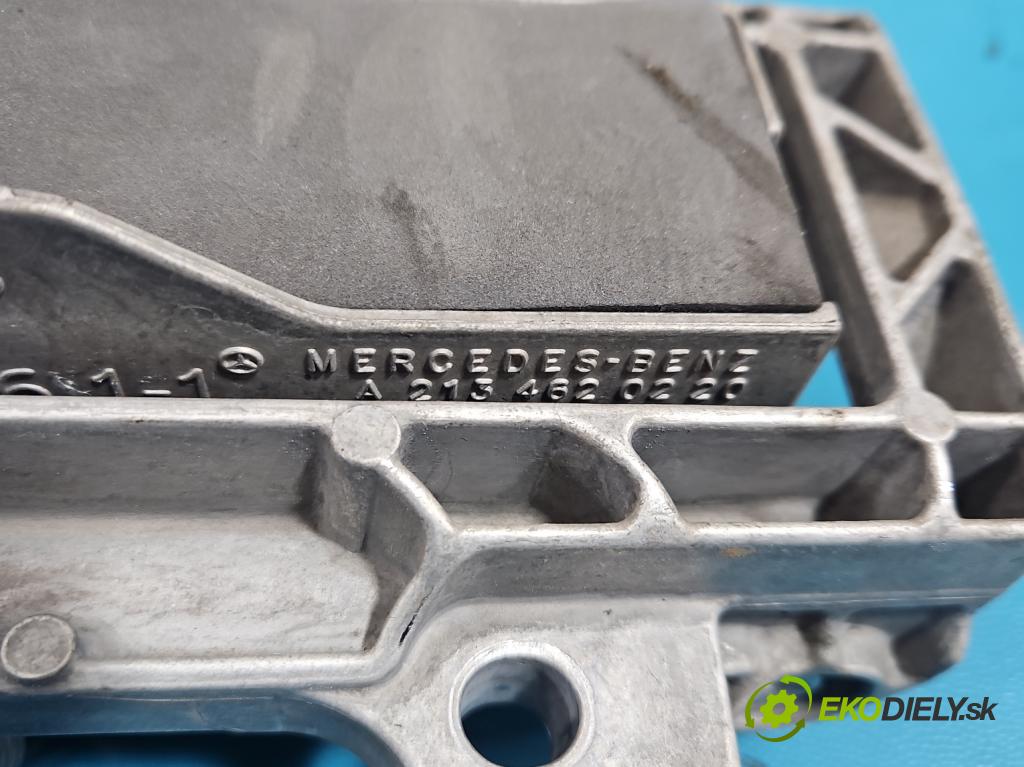 Mercedes E W213 2016-2023 2.0 CDI 194KM: automatic 143 kW 1950 cm3 4- Stĺpik volant A2134608400 (Tyč riadenia (volantu))