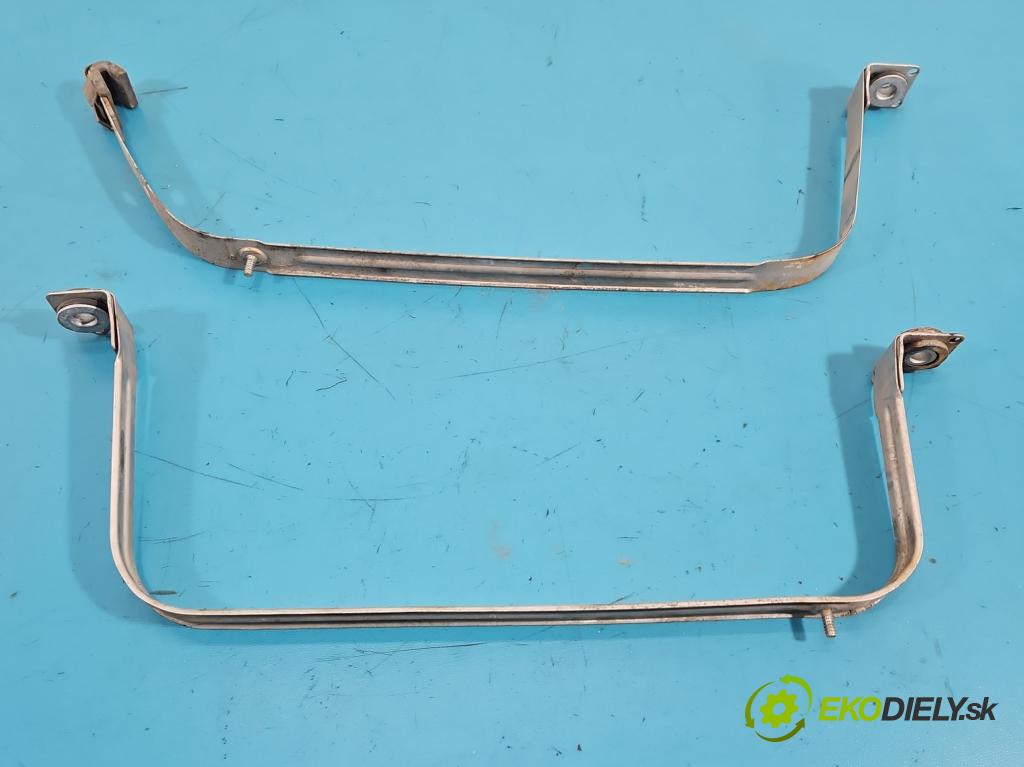 Mercedes E W213 2016-2023 2.0 CDI 194KM automatic 143 kW 1950 cm3 4- Upevnění: A2054700040