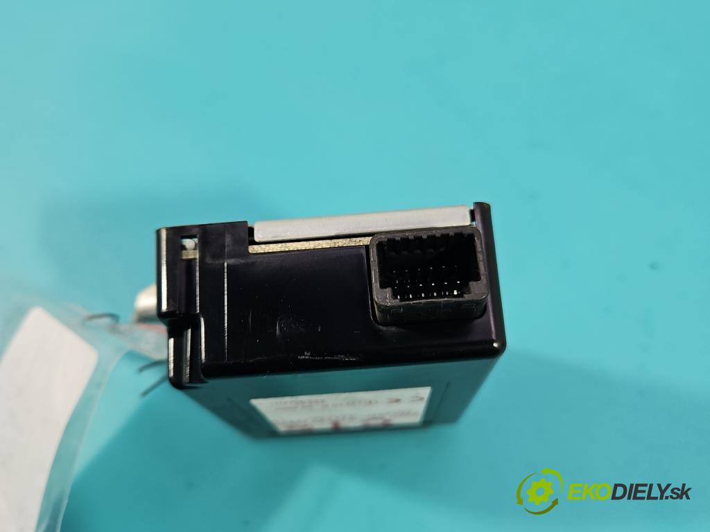 Toyota Rav4 IV 2013-2018 2.0 D4D 124hp manual 91 kW 1998 cm3 5- riadiaca jednotka ostatné 89760-42031