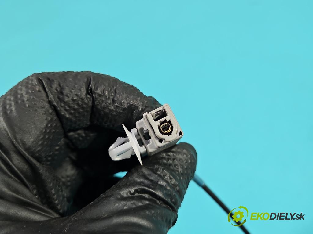 Toyota Rav4 IV 2013-2018 2.0 D4D 124 hp manual 91 kW 1998 cm3 5- Antena 86860-42042